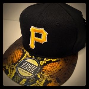 Pittsburgh pirates snapback